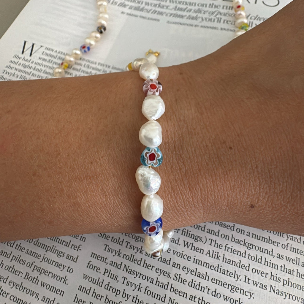 Freshwater Pearl and Glass Bead Bracelet