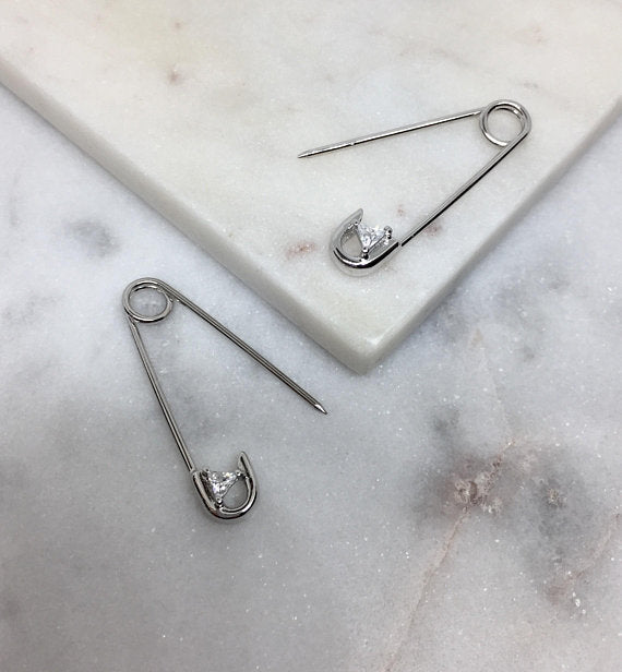 SAFETY PIN EARRINGS - SILVER - Fala Jewelry