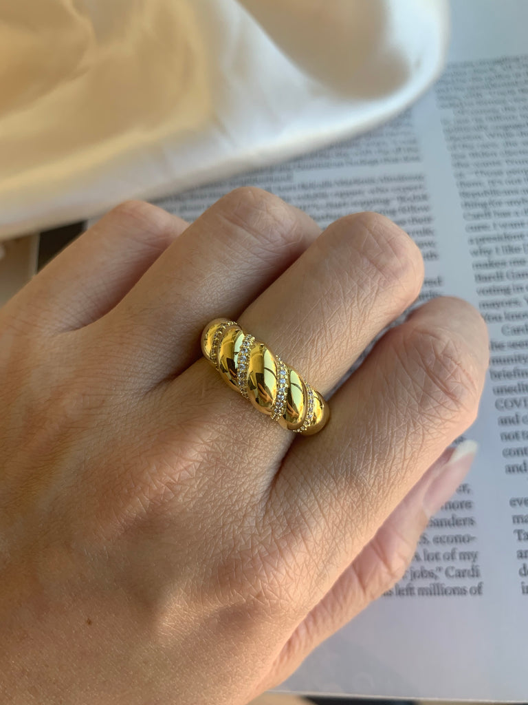 Croissant Dome Ring