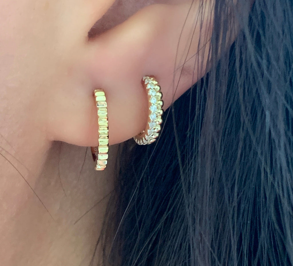 Tiny HOOP EARRINGS