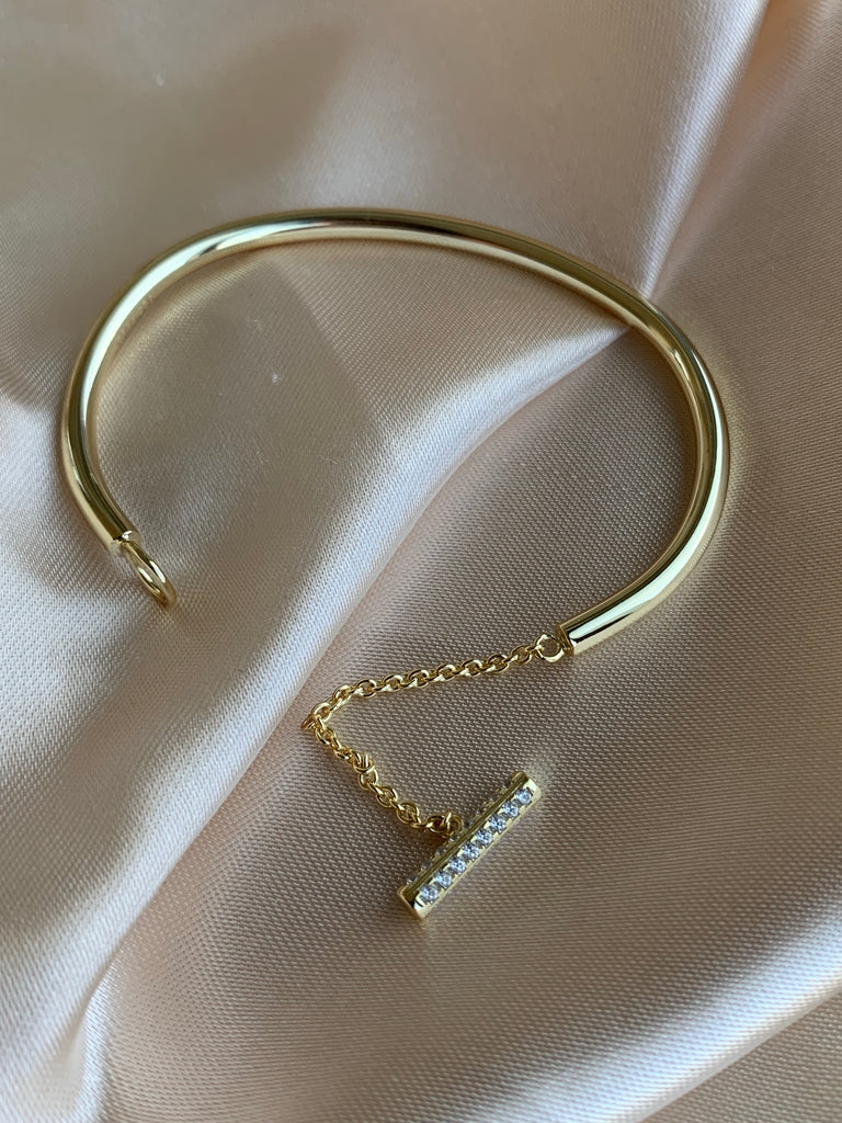 BANGLE CHAIN BRACELET