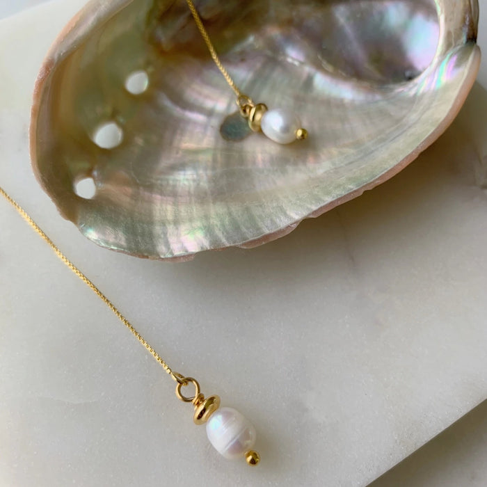 PEARL THREADER EARRINGS