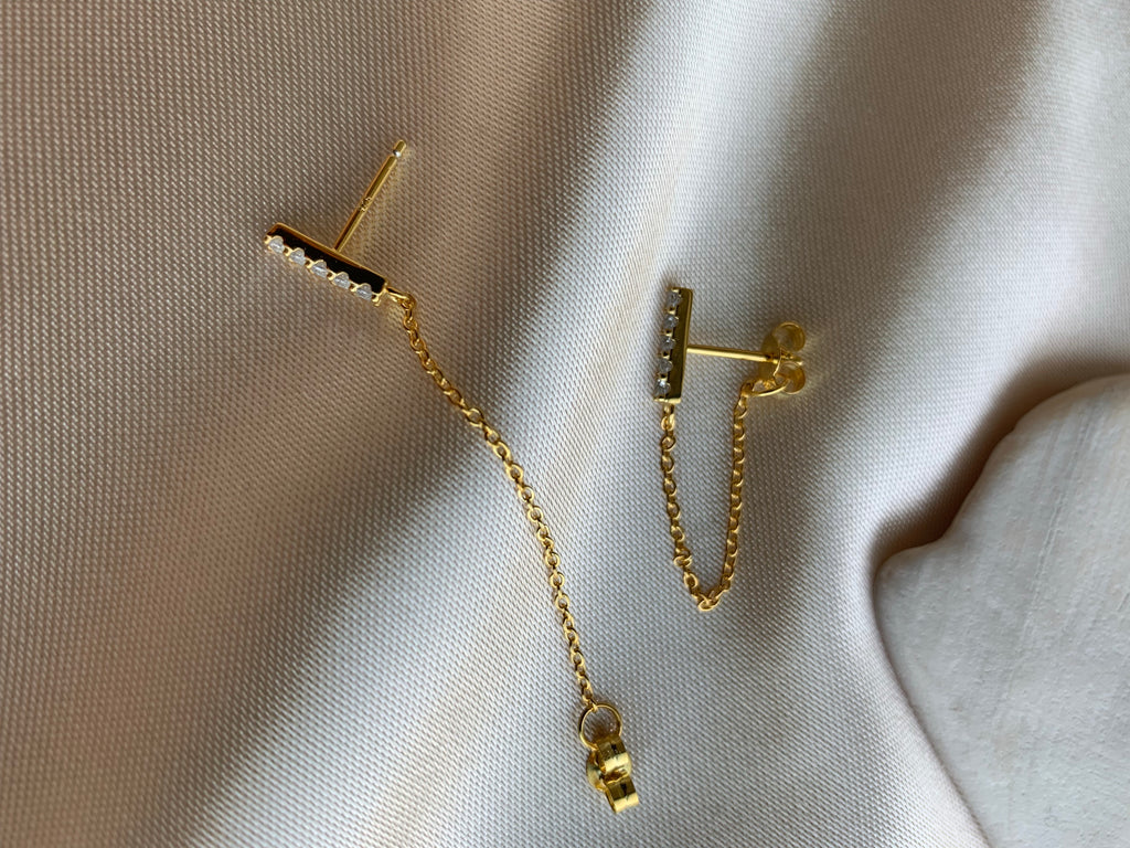 CHAIN STUD EARRINGS - GOLD